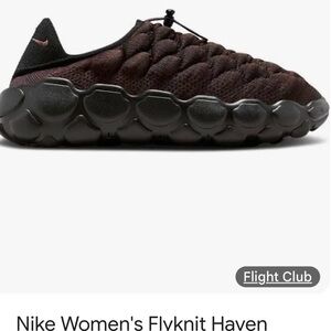 Nike Women's Flyknit Haven Black Sneakers
